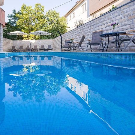 Apartments Zuvela Split Exterior photo