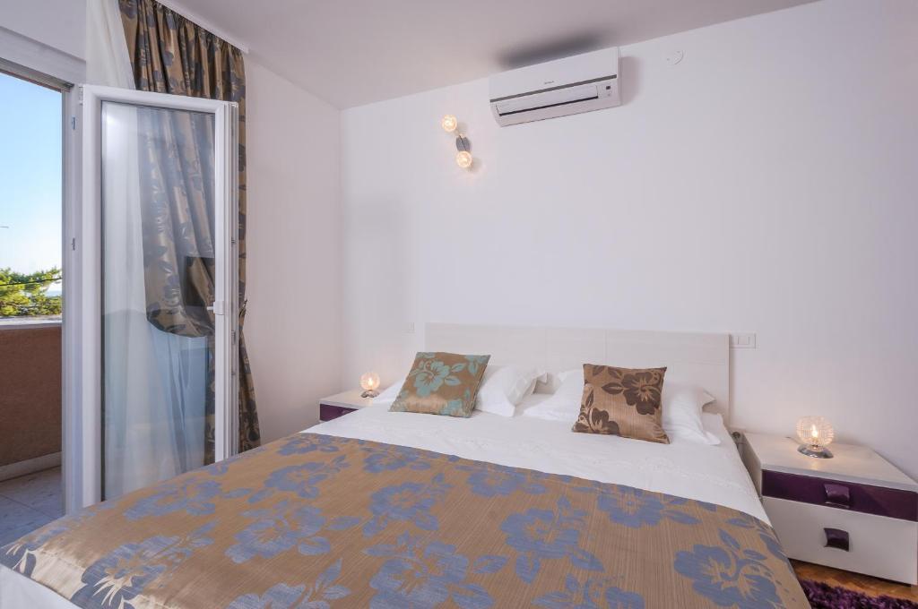 Apartments Zuvela Split Room photo